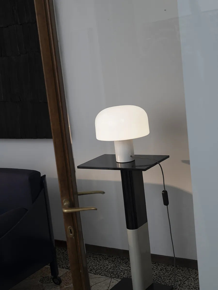 Bellhop Glass Table Lamp von Flos